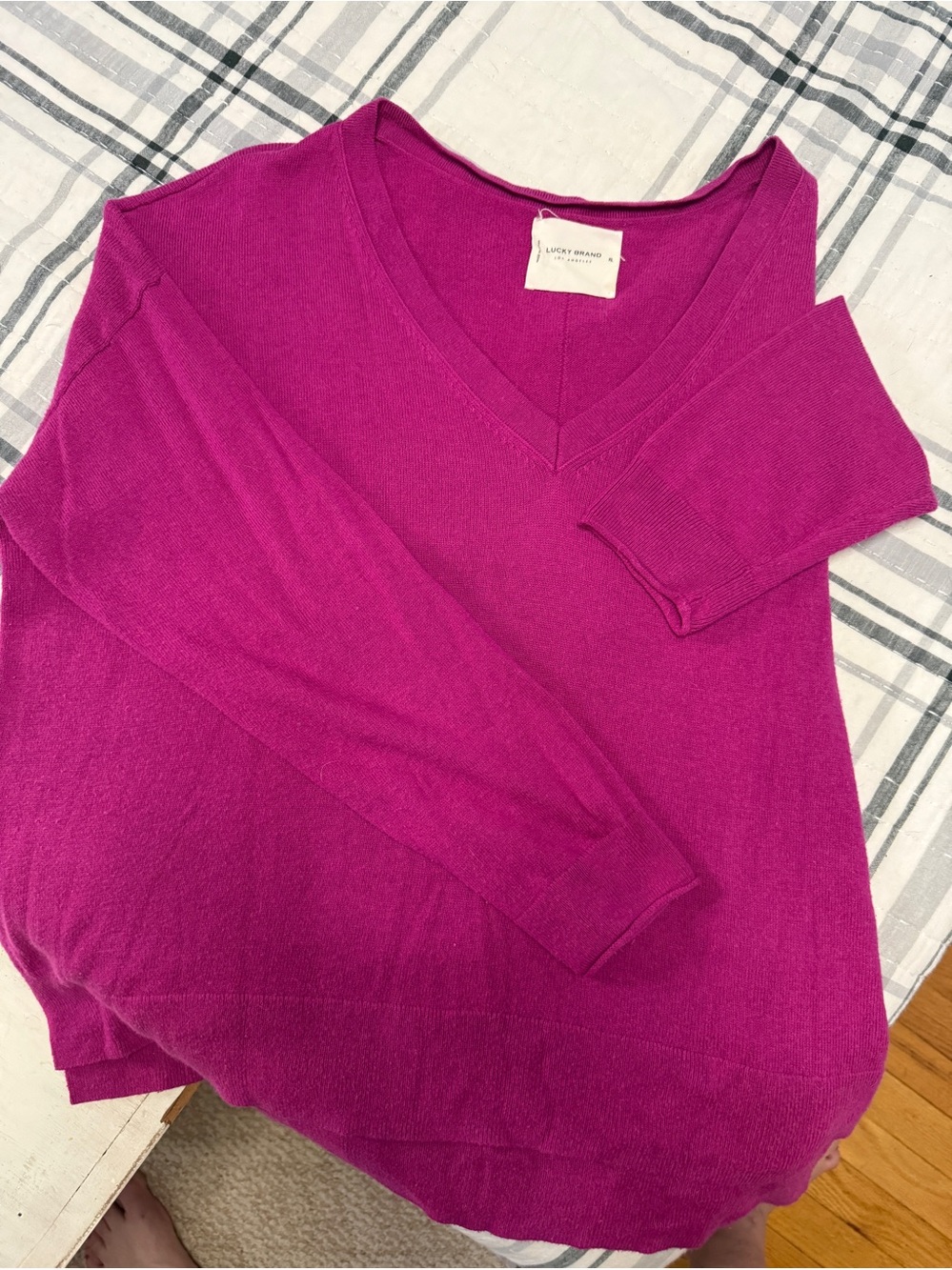 Lucky Brand XL V-neck Cloud Soft Sweater Fuchsia